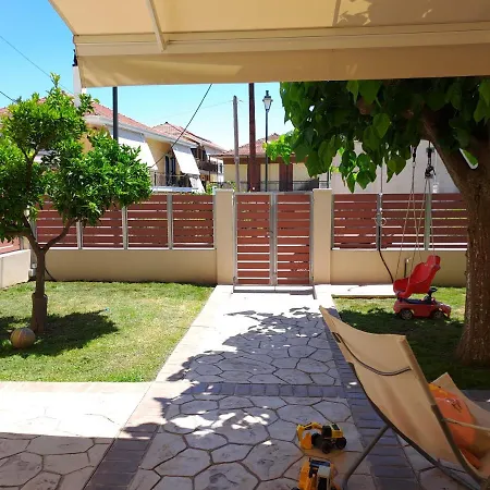 Nikolas House Appartement *